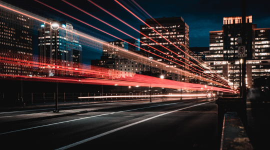 Як обмінюватися та підписувати документи прямо на майданчику