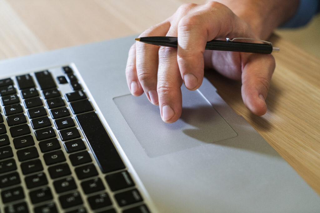 Який електронний підпис обрати у публічних закупівлях: чітка інструкція для замовників і постачальників